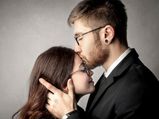 love vs attachment: केवल लगाव है या हो गया है आपको सचमुच में प्यार