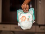 रिसर्च: डायपर में मौजूद टॉक्सिक केमिकल बिगाड़ सकती है बच्‍चें की सेहत, ग्रोथ में बन सकती है रुकावट