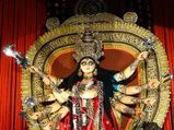 9 दिन तक ही क्यों मनाया जाता है नवरात्रि का त्योहार, जानें क्या है पौराणिक कथाएं