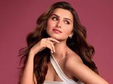 इस फेस्टिव सीजन दिखना चाहती हैं सबसे अलग, तारा सुतारिया से लें मेकअप टिप्स