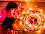 Happy Dhanteras 2022:  धनतेरस के त्योहार पर अपनों को शेयर करें मैसेज, कोट्स और प्यार भरे ये संदेश