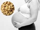 Pregnancy Tips: प्रेग्नेंसी में डायबिटीज महिलाओं के लिए फायदेमंद है काजू!