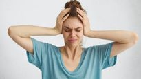 Beat The Winter Blues: सर्दी के मौसम में मूड स्विंग से बचने के लिए अपनाएं ये टिप्स