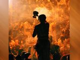 Hindu Rituals: तिलक से लेकर चरण स्पर्श करने तक हिन्दू संस्कारों के पीछे ये है वैज्ञानिक कारण