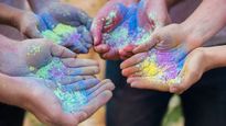 Holi 2023: भारत के इन राज्यों में अलग है होली मनाने का तरीका
