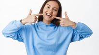 Oral Hygiene : अपने दांतों को स्वस्थ रखने के लिए आपको भी फॉलो करनी चाहिए ये 10 टिप्स