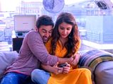 Relationship Tips: आपको हो गया है अपने बेस्ट फ्रेंड प्यार, इन इशारों से समझें 