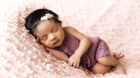 Baby Care Tip: फ्लैश फोटोग्राफी शिशु की आंखों के ल‍िए सुरक्षित है या नहीं, क्‍या कहते हैं विशेषज्ञ 