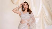 ब्लाउज के नेकलाइन डिजाइन के साथ चुनें ऐसी ज्वैलरी, दिखेंगी स्टाइलिश और अक्ट्रैक्टिव
