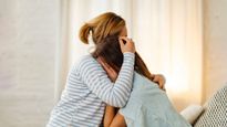 सिर्फ बच्चे को ही नहीं पैरेंटस को भी गलती पर मांगनी चाहिए माफी, जानें क्या है सही तरीका