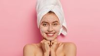 DIY Sugar Scrub: टैनिंग की समस्या से छुटकारा पाने के लिए घर पर बनाएं ये शुगर स्क्रब, जानें इस्तेमाल के फायदे