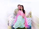 Bollywood Couples Age Gap: बॉलीवुड कपल्स जिन्होंने उम्र की सीमा तोड़ रचाई शादी, आज सेट करते हैं कपल गोल्स
