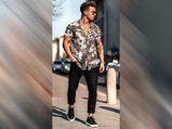 Summer Men’s Fashion: जींस के साथ गर्मियों में पहने कूल प्रिंट शर्ट, लुक में लगाएं हॉटनेस का तड़का
