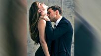 How To Have Intimacy: इंटीमेसी के दौरान कपल को ये 10 चीज़ें कभी नहीं करनी चाहिए, टूट सकता है रिश्ता