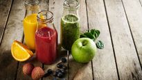 Skin Care Tips: बेदाग और निखरी त्वचा के लिए बेस्ट हर्बल और हेल्दी ड्रिंक्स रेसिपी
