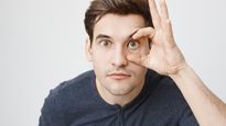 Eye Care Tips : ये छोटी-छोटी गलतियां आंखों की रोशनी को करती हैं कम, Eye Care के लिए ट्राई करें ये टिप्स