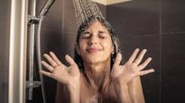 Naked Bath: क्या आप भी नहाते समय शरीर पर नहीं रहने देते एक भी कपड़ा तो हो जाये सावधान 