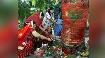 Vat Savitri Vrat 2023: इस साल वट सावित्री व्रत पर बन रहा है शुभ संयोग, त्रिदेव के साथ मिलेगा शनि का आशीर्वाद