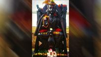 Shani Jayanti 2023 Upay: शनि की साढ़े साती और ढैय्या से बचने के लिए करें ये उपाय