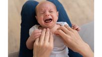 Parenting Tips: पेट में गैस बनने पर बार-बार रोता है बच्चा, इन उपाय से दिलाएं राहत
