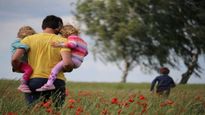 Father's Day 2023: राशि के अनुसार जानें कैसी है आपके पापा की पर्सनालिटी