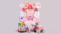 New Born Baby Gift Ideas: घर में आया है नन्‍हा मेहमान, इन 10 यूनिक गिफ्ट के साथ करें उसका वेलकम 