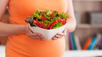 How to Get Pregnant: गर्भधारण के ल‍िए नहीं पड़ेगी IVF की जरुरत, ये 7 फूड्स खाने से बेहतर होगी Egg Quality