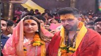 परिणीति चोपड़ा और राघव चड्ढा ने शादी से पहले बाबा महाकाल के किये दर्शन, एक्ट्रेस का साड़ी में स्टनिंग लुक