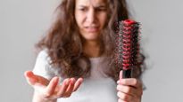 Hair Fall After Delivery : डिलीवरी के बाद बाल झड़कर रह गए आधे?  ये हैं हेयरफॉल रोकने का आयुर्वेदिक उपाय