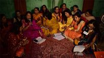 Chhath Puja Famous Lokgeet: केलवा के पात पर उगेलन सुरुजमल... यहां पढ़ें छठ पूजा के पारंपरिक लोक गीत