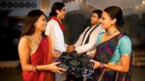 Diwali Gift Ideas: इस दिवाली इन तोहफों के साथ सेलिब्रेट करें ये त्योहार, देखें राशिनुसार गिफ्ट्स ऑप्शंस