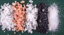Types of Salt: इनमें से कौन-सा नमक खाते हैं आप! जाने क‍ितने तरह के होते और फायदे