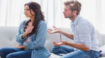 Relationship Tips: ज्यादातर महिलाएं अपनी शादी में करती हैं ये 5 गलतियां, रिश्ता बिखरने से पहले हो जाएं सतर्क