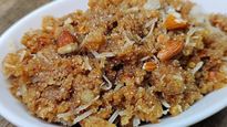 Gond Pak Ka Halwa Recipe: सर्दियां जाने से पहले जरुर एक बार खाएं गोंद पाक का हलवा, नोट कर लें रेसिपी 