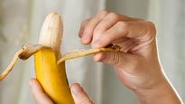 Banana in winters : सर्दियों में केले खाने चाहिए या न‍हीं? जानें फायदे और नुकसान 
