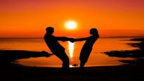 Valentine's Day 2024: नहीं जानते होंगे दुनियाभर में प्यार से जुड़े ये अंधविश्वास, अनजाने में होता है नुकसान
