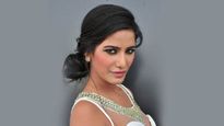 Poonam Pandey News: बेहद कंट्रोवर्सियल थी पूनम पांडे की ज‍िंदगी, लवस्‍टोरी से लेकर नेटवर्थ जानें सबकुछ यहां 