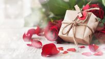 Valentines Day 2024 Gifts: रिश्ते में चाहते हैं प्यार तो पार्टनर को भूल से भी न दें ये उपहार