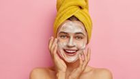 Summer skin care:  गर्मी में आप भी बार-बार धोते हैं चेहरा? जानें दिन में कितनी बार करें Face Wash