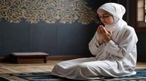 Jumma Namaz Rakat for Women: क्या महिलाएं जुम्मा की नमाज पढ़ सकती हैं, जानें इसे घर पर पढ़ सकते हैं या नहीं?