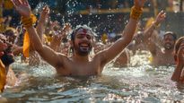 Mahakumbh 2025 : संगम के ठंडे पानी में डुबकी लगाने से शरीर को म‍िलते हैं ये फायदे, मगर नुकसान जान लें?