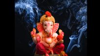 Ganesh Chaturthi 2025 :  बप्‍पा को 10 द‍िन भोग में क्‍या-क्‍या चढ़ाया जाता है? 
