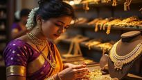 Gold Rates Today 2 Nov In India Know Yellow Metal Price Down And Up 24K 22k 18k Gold Price Silver Price In Hindi