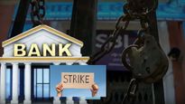 Bank Strike Today: आज बैंकों में हड़ताल, लगातार तीसरे दिन ठप रहा कामकाज! जानें कौन-से बैंक बंद और क्या खुलेगा?