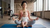 Mother's Day 2026: डिलीवरी के बाद हर महिला को करने चाहिए ये योगासन, जल्दी रिकवरी में मिलेगी मदद