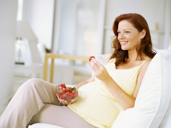 Pregnant woman eating