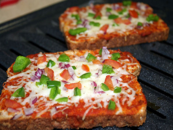 Bread Pizza 