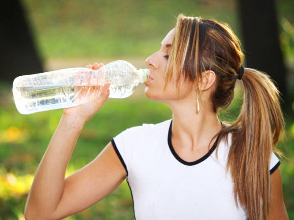 खूब पानी पीजिये खूब पानी पीजिये