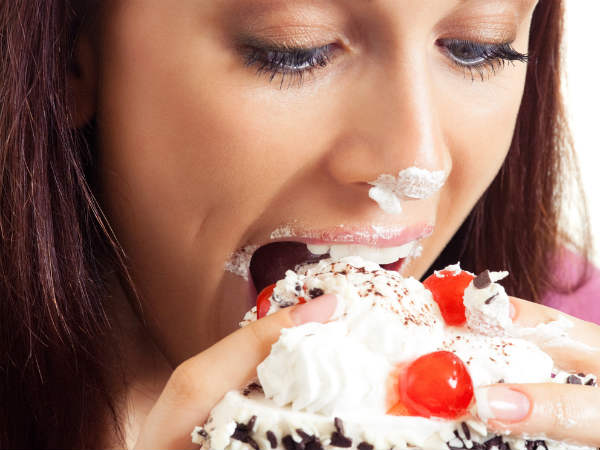 How to Eat Slowly to Avoid Overeating