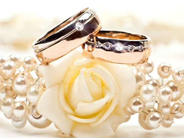 How To Select A Proper Gift for A One Year Anniversary